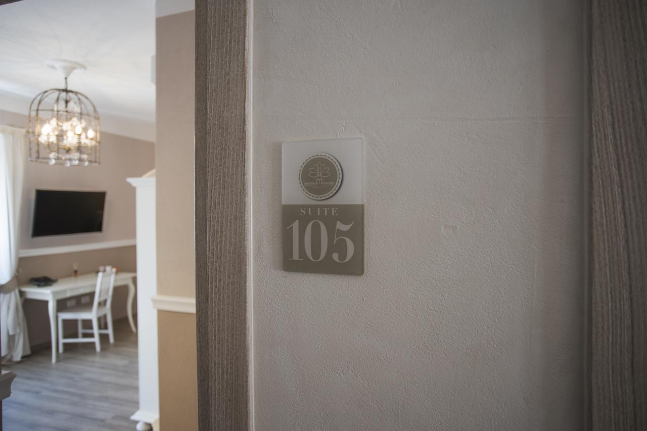 Les Suites Magnolia Olbia Bagian luar foto